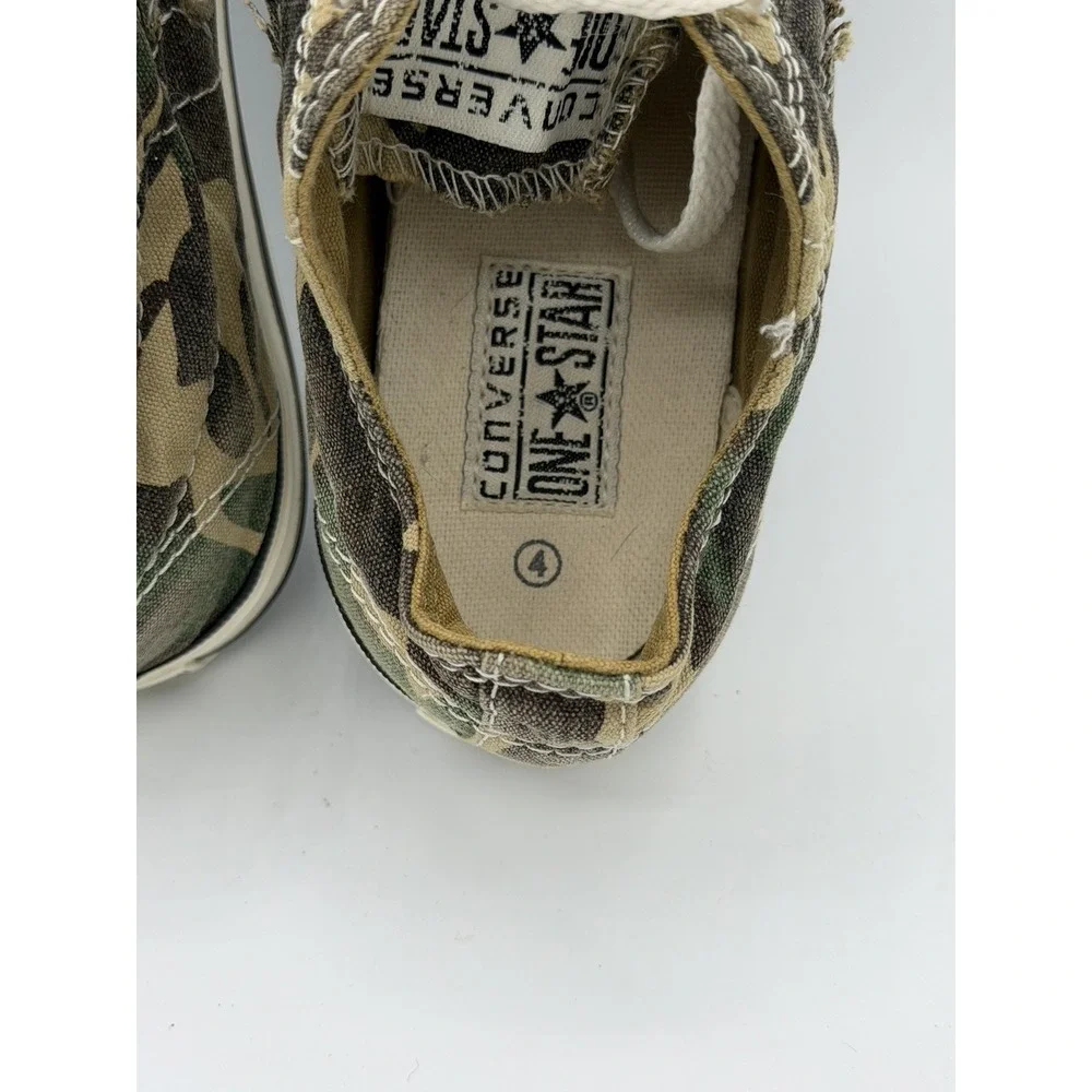 Converse All Star Chuck Taylor Low Top Camouflage Sneakers Youth Size 4